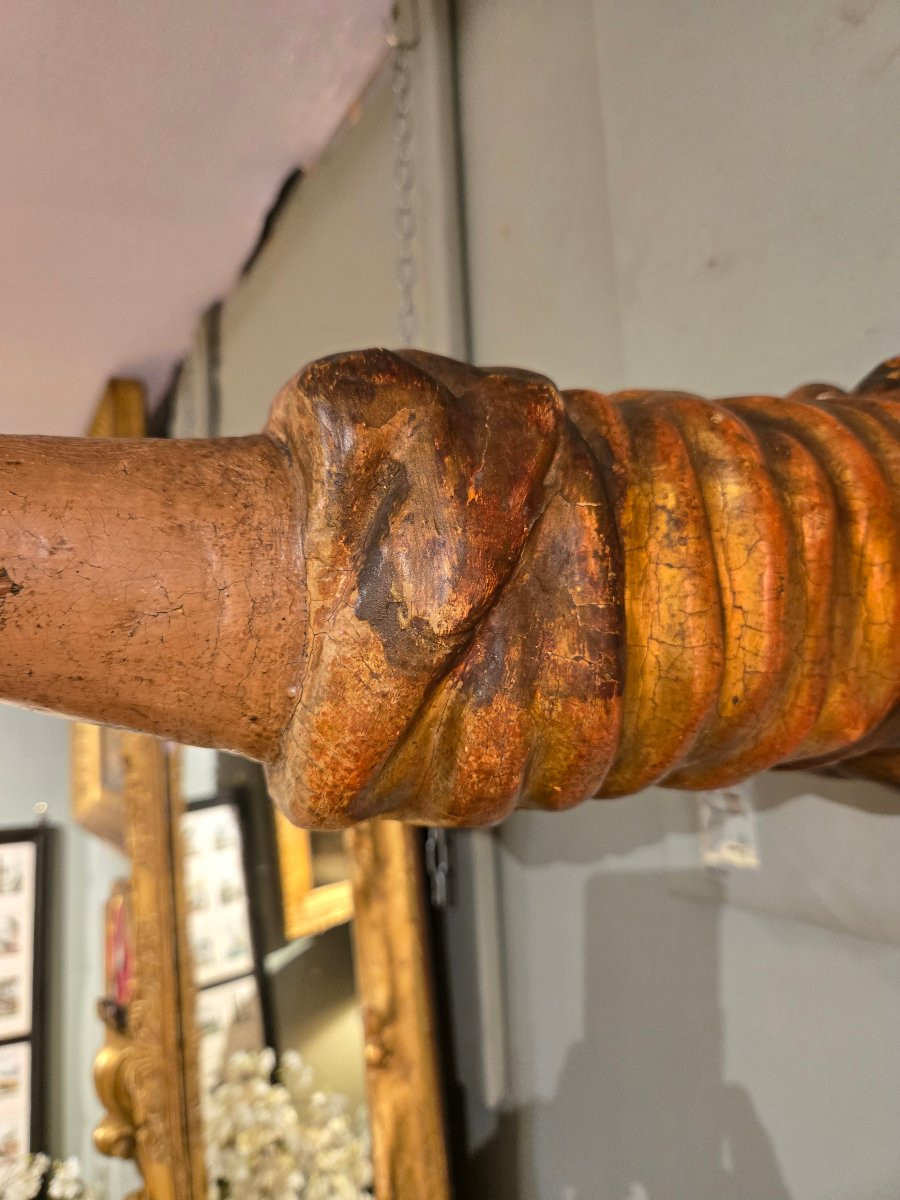 Sculpted, Gilded And Polychrome Wooden Light Arm, Dating From The 17th Century. -photo-4