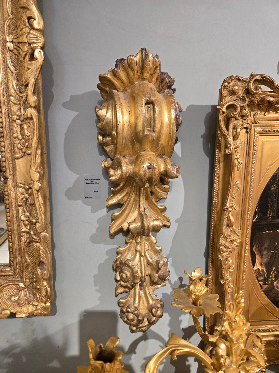 Pair Of Carved And Gilded Softwood Ornamental Falls, Louis XIV – Regency Period.-photo-1