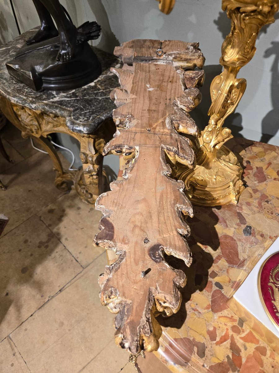 Pair Of Carved And Gilded Softwood Ornamental Falls, Louis XIV – Regency Period.-photo-3