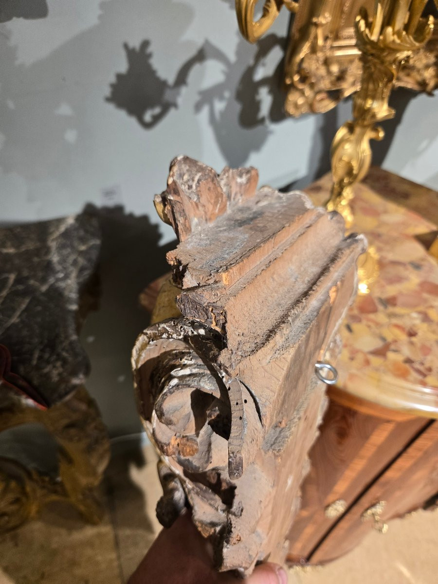 Pair Of Carved And Gilded Softwood Ornamental Falls, Louis XIV – Regency Period.-photo-4