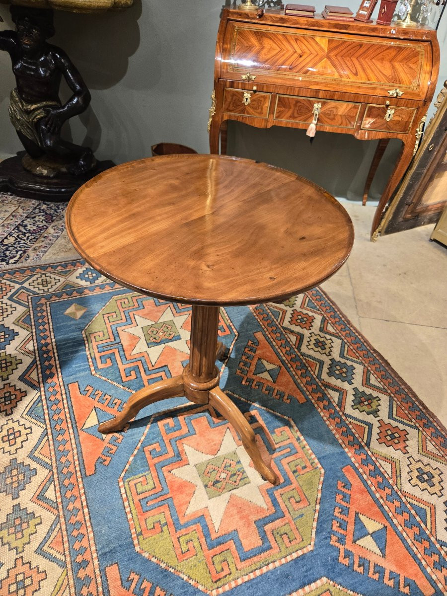 Louis XVI Period Cabaret Pedestal Table In Solid Mahogany – Circa 1780.-photo-3