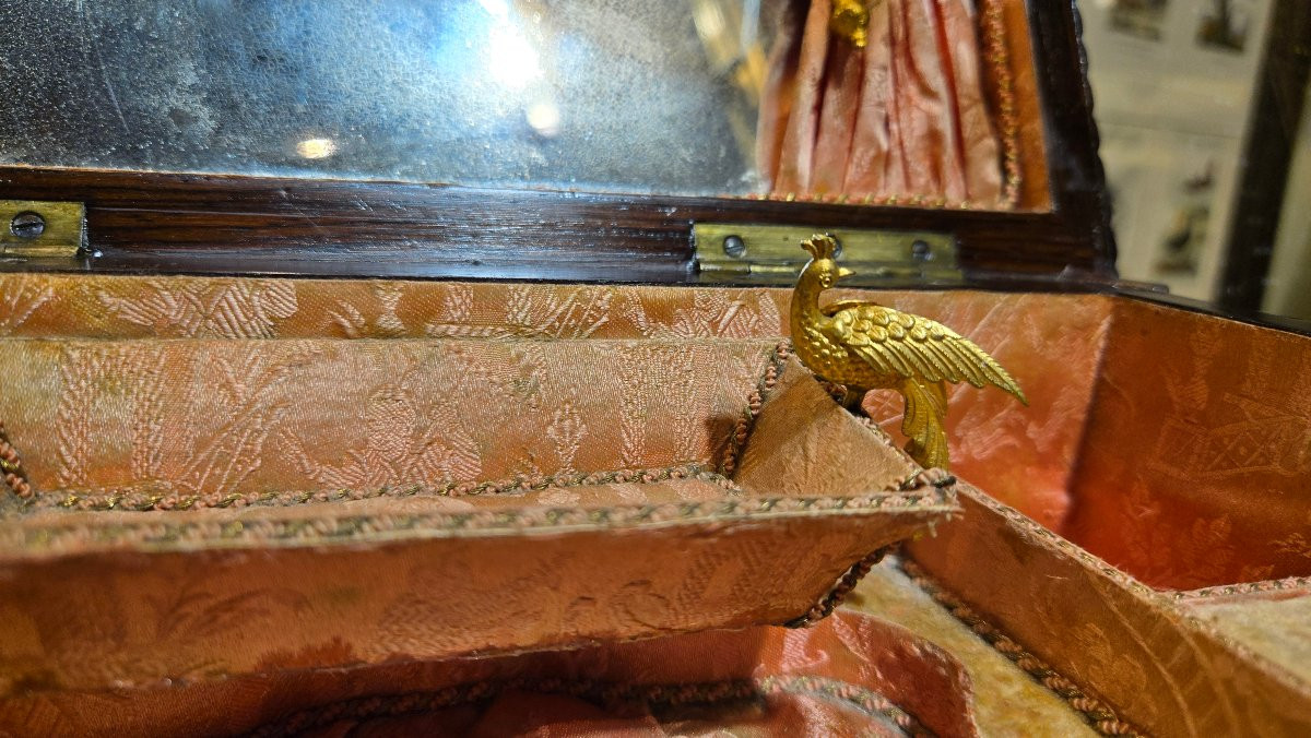 Coffret XIXe en marqueterie, intérieur en théâtre -photo-5