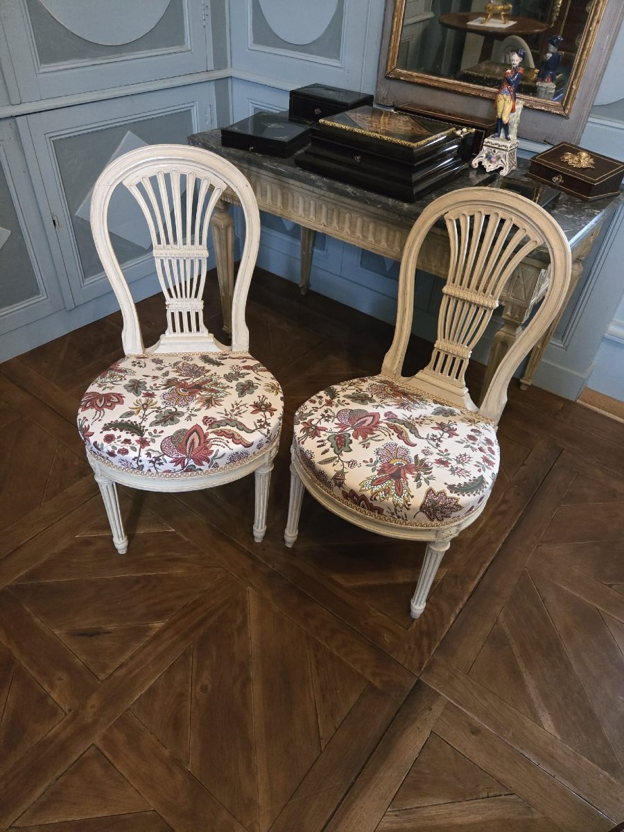 Pair Of Louis XVI Chairs Stamped Jean Avisse With Openwork Backs In Stylized Palmette-photo-4