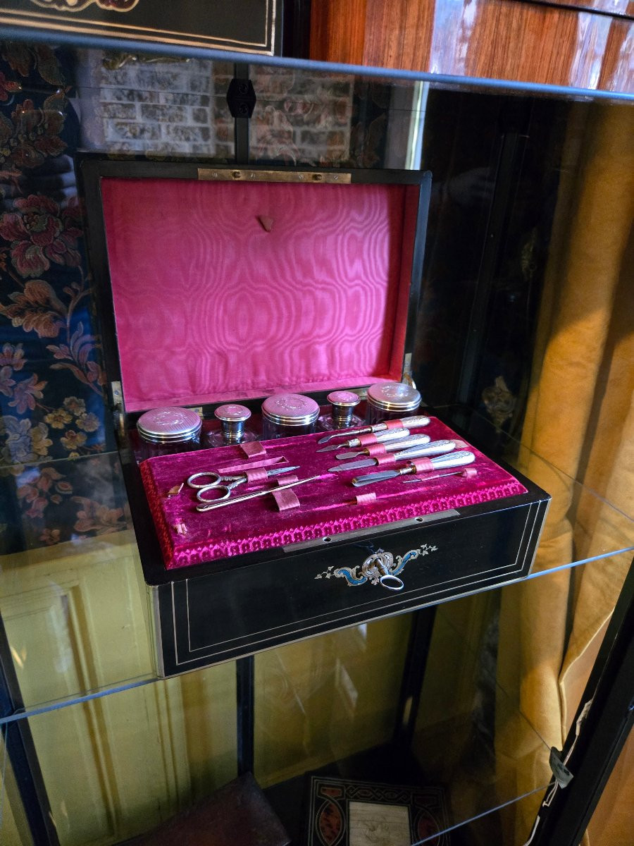 Toiletry Set In Blackened Wood, Polychrome Marquetry And Solid Silver Fittings.-photo-4