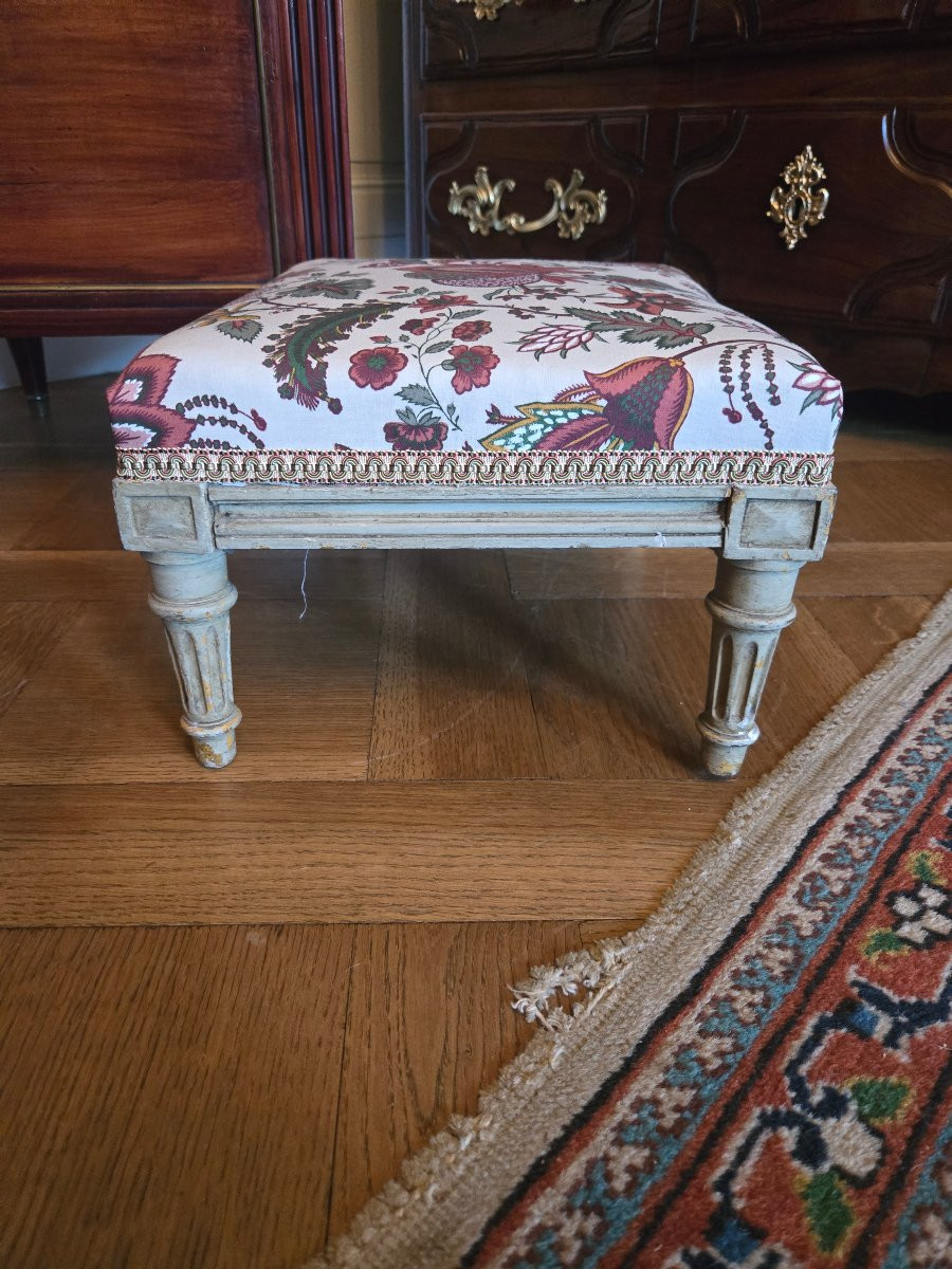 Small Louis XVI Style Stool – Late 19th Century.  -photo-3