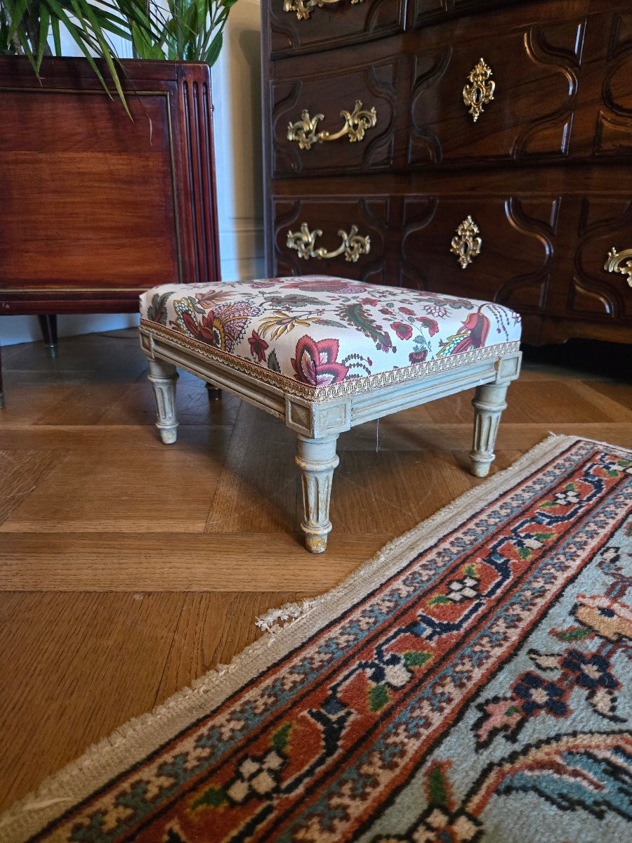 Small Louis XVI Style Stool – Late 19th Century.  -photo-4