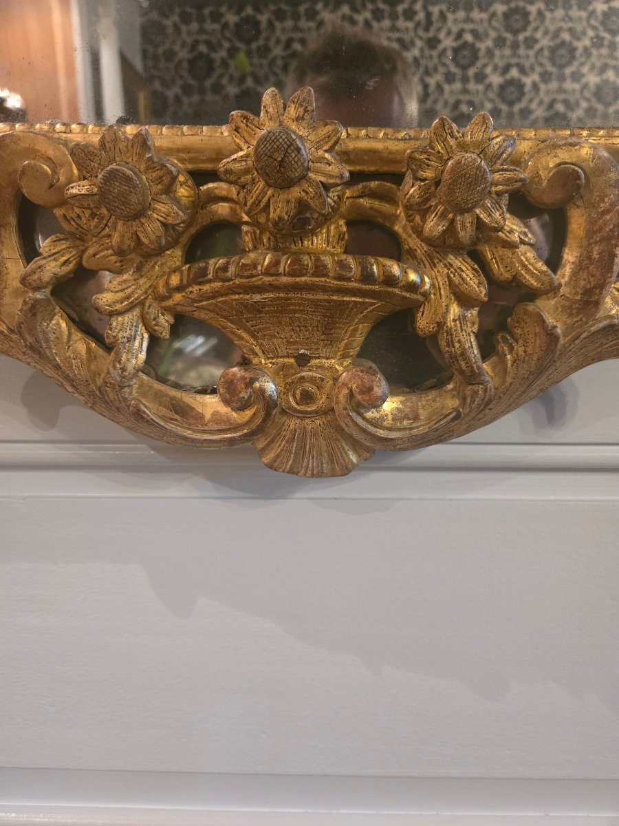Large Carved And Gilded Wooden Mirror With Parecloses – Regency Period, France.-photo-3
