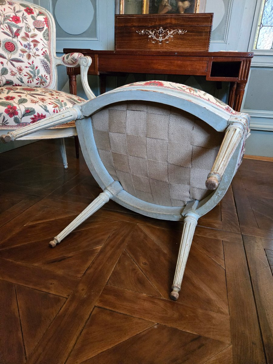 Pair Of Cabriolet Armchairs Attributable To Jacques Pierre Letellier, Master In 1764.  -photo-6