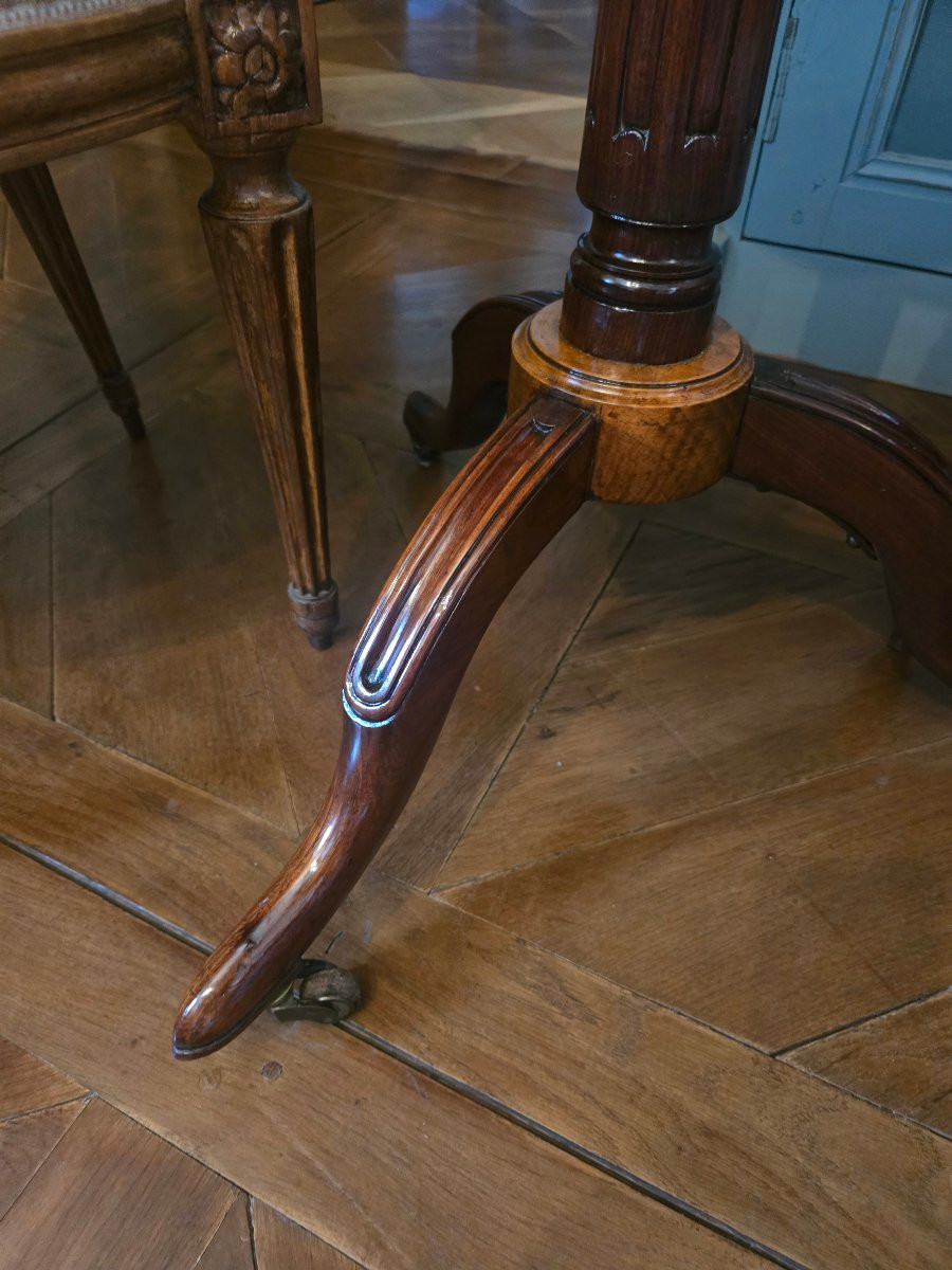 Louis XVI Period Pedestal Table With Tilting Top.-photo-3