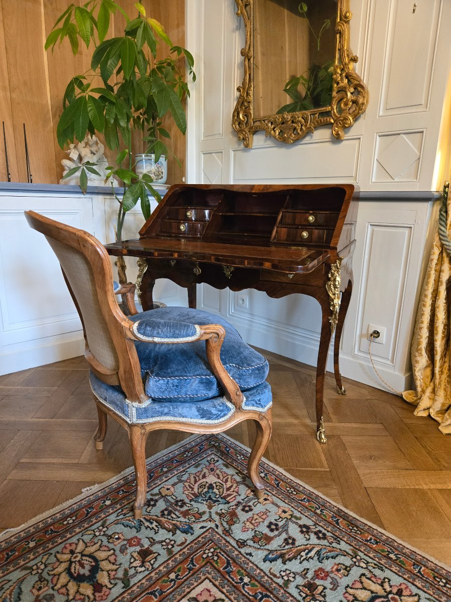 Bureau de pente en bois de violette – époque Louis XV, entourage de Pierre IV Migeon.-photo-8