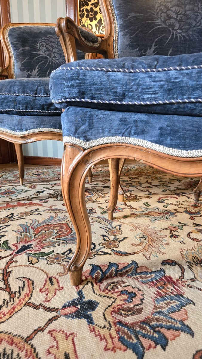Série de quatre fauteuils cabriolets d’époque Louis XV, Paris vers 1760.  -photo-2