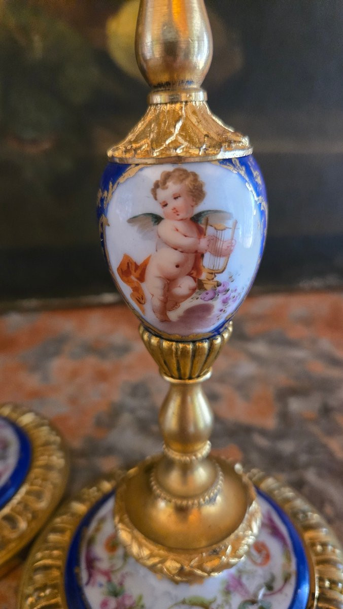 Pair Of Gilt Bronze And Porcelain Candlesticks – Louis XVI Style, 19th Century-photo-3