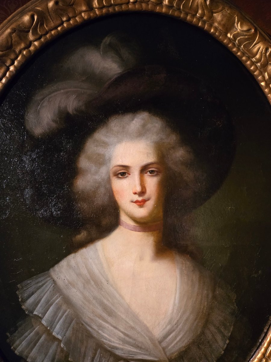 Portrait d’une jeune femme au chapeau, École anglaise du XVIIIᵉ siècle.  -photo-3