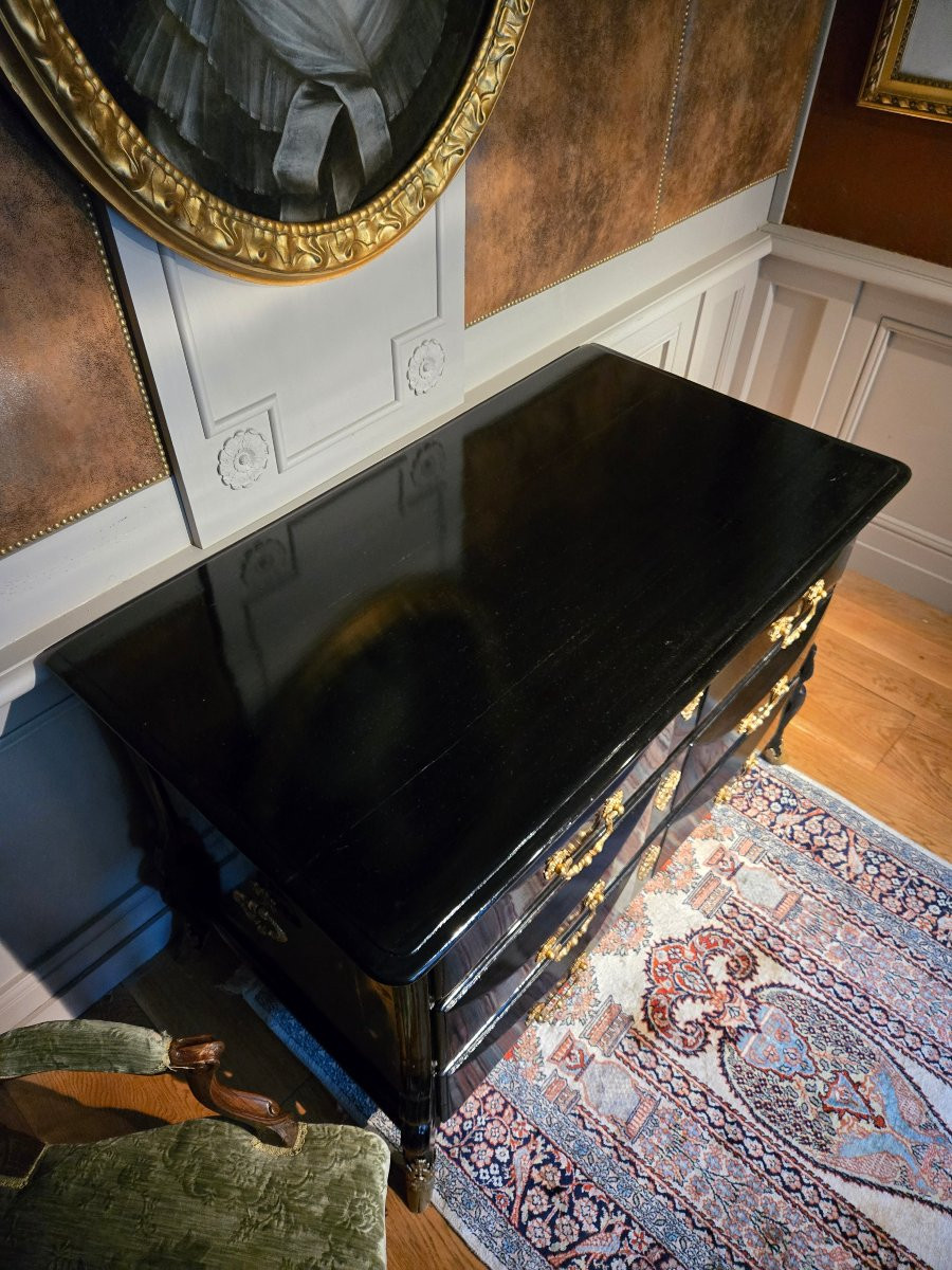 Commode Louis XIV dite « mazarine », travail régional français, probablement Dauphiné.-photo-2