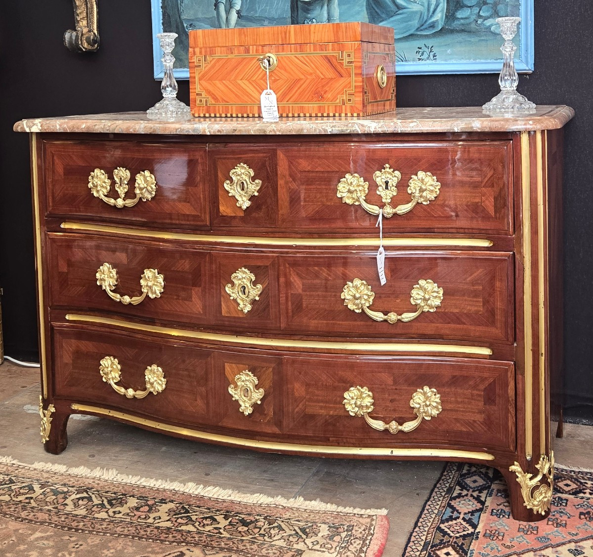 Commode estampillée E. Doirat  Paris, époque Régence, vers 1725 .