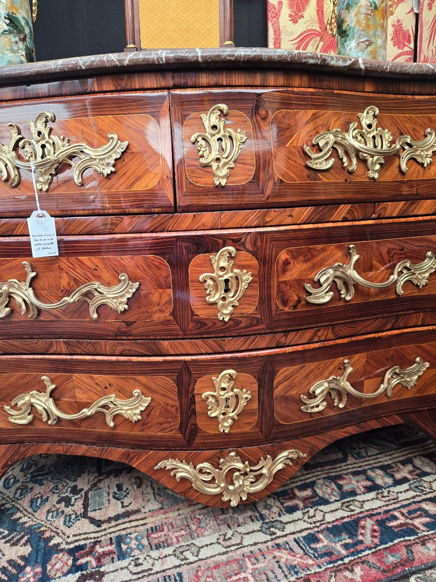 Curved Chest Of Drawers Stamped By Jean-baptiste Hedouin, Paris, Louis XV Period, Circa 1755.  -photo-3