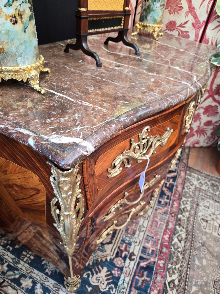Curved Chest Of Drawers Stamped By Jean-baptiste Hedouin, Paris, Louis XV Period, Circa 1755.  -photo-5