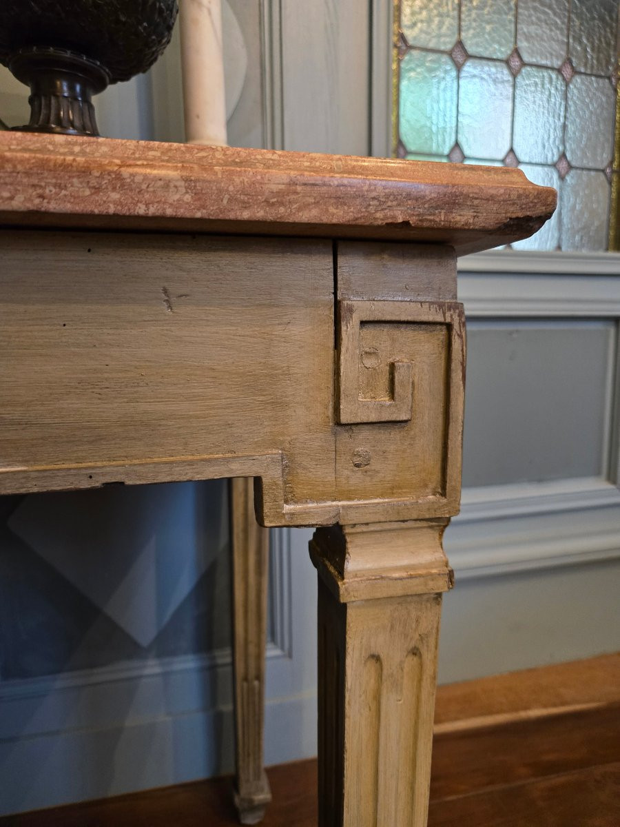 Table à gibier d’époque Louis XVI, coiffée d’un plateau en pierre marbrière de Bourgogne.  -photo-1