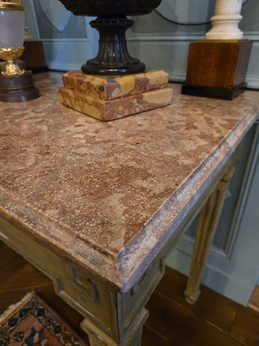 Table à gibier d’époque Louis XVI, coiffée d’un plateau en pierre marbrière de Bourgogne.  -photo-2