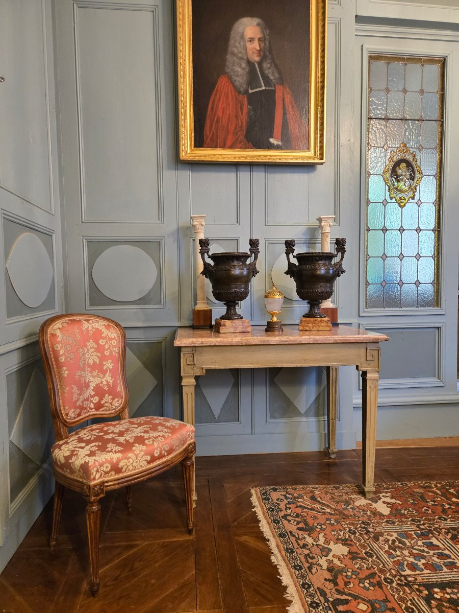 Table à gibier d’époque Louis XVI, coiffée d’un plateau en pierre marbrière de Bourgogne.  -photo-6
