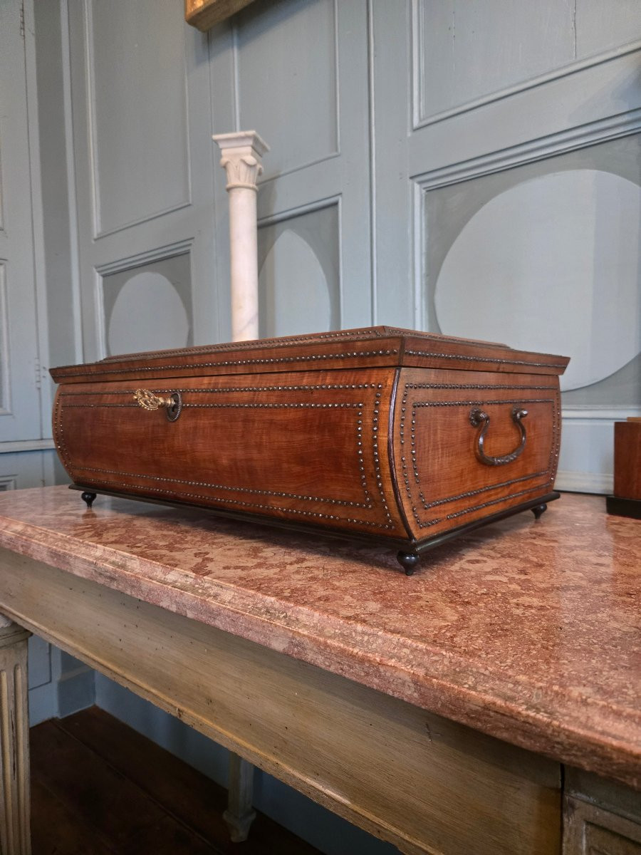 Santo Domingo Lemonwood Shawl Box. Restoration Period-photo-2