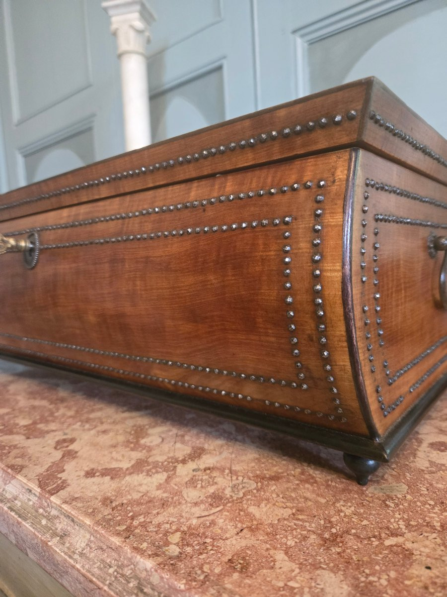 Santo Domingo Lemonwood Shawl Box. Restoration Period-photo-3