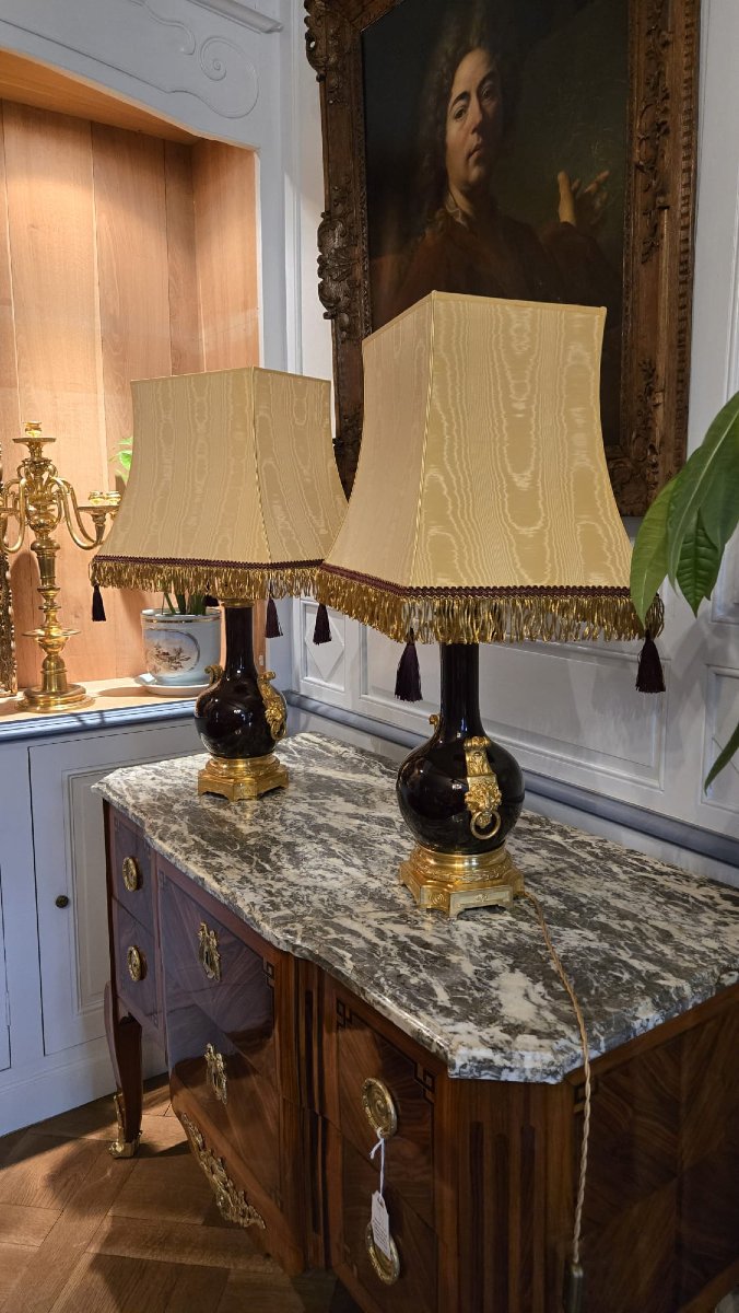 Pair Of Oxblood And Gilt Bronze Lamps, Attributed To Gagneau, Napoleon III Period.  -photo-1