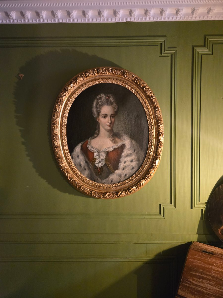 Large Portrait Of An Aristocrat, European School, Late 17th – Early 18th Century.  -photo-2