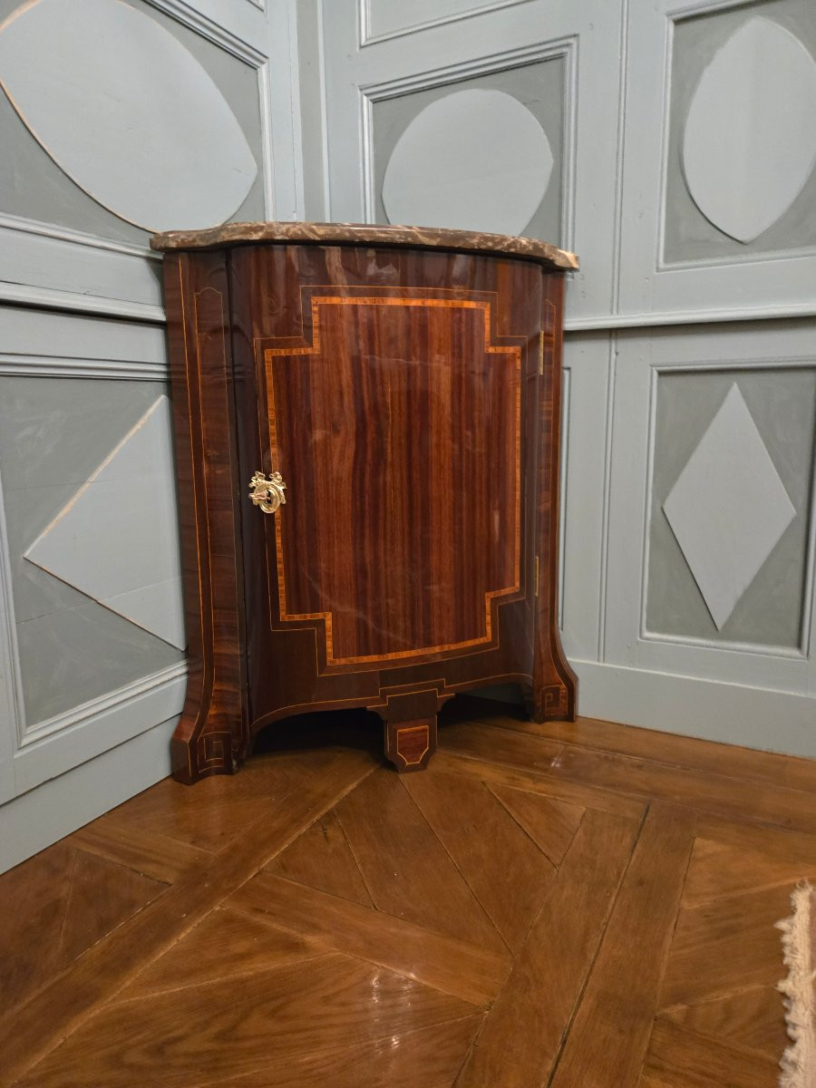 I.dubois And Jme— Greek-style Corner, Louis XV / Louis XVI Transition.-photo-1