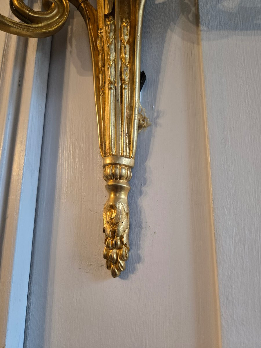 Pair Of Louis XVI Style Neoclassical Wall Sconces – Gilt Bronze And Patinated Bronze – 19th Century-photo-4