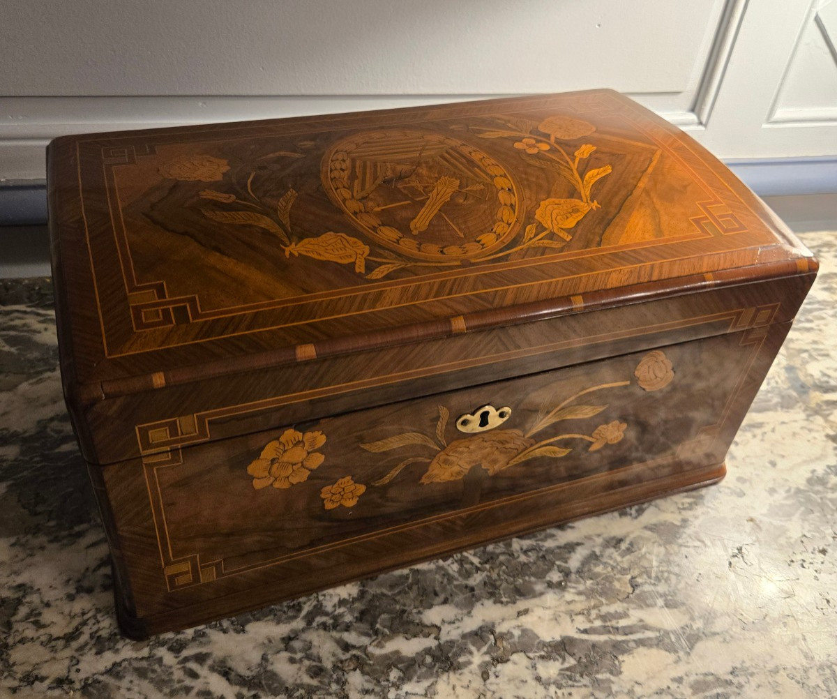 Coffret de table néo-classique civique. Alsace, époque Louis XVI