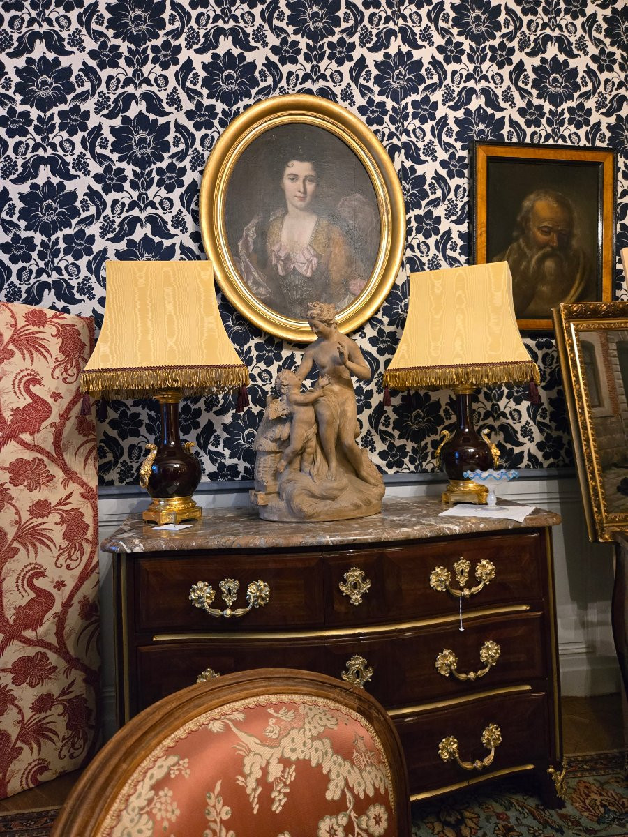 Important Terracotta Sculpture, Venus And Cupid Stung By A Bee.  -photo-8