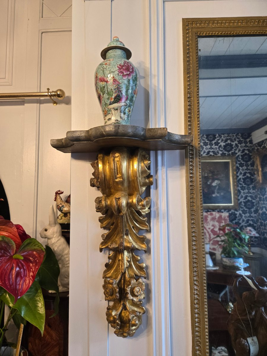 Pair Of Large Wall Consoles In Carved And Gilded Wood, Early 18th Century.  -photo-2