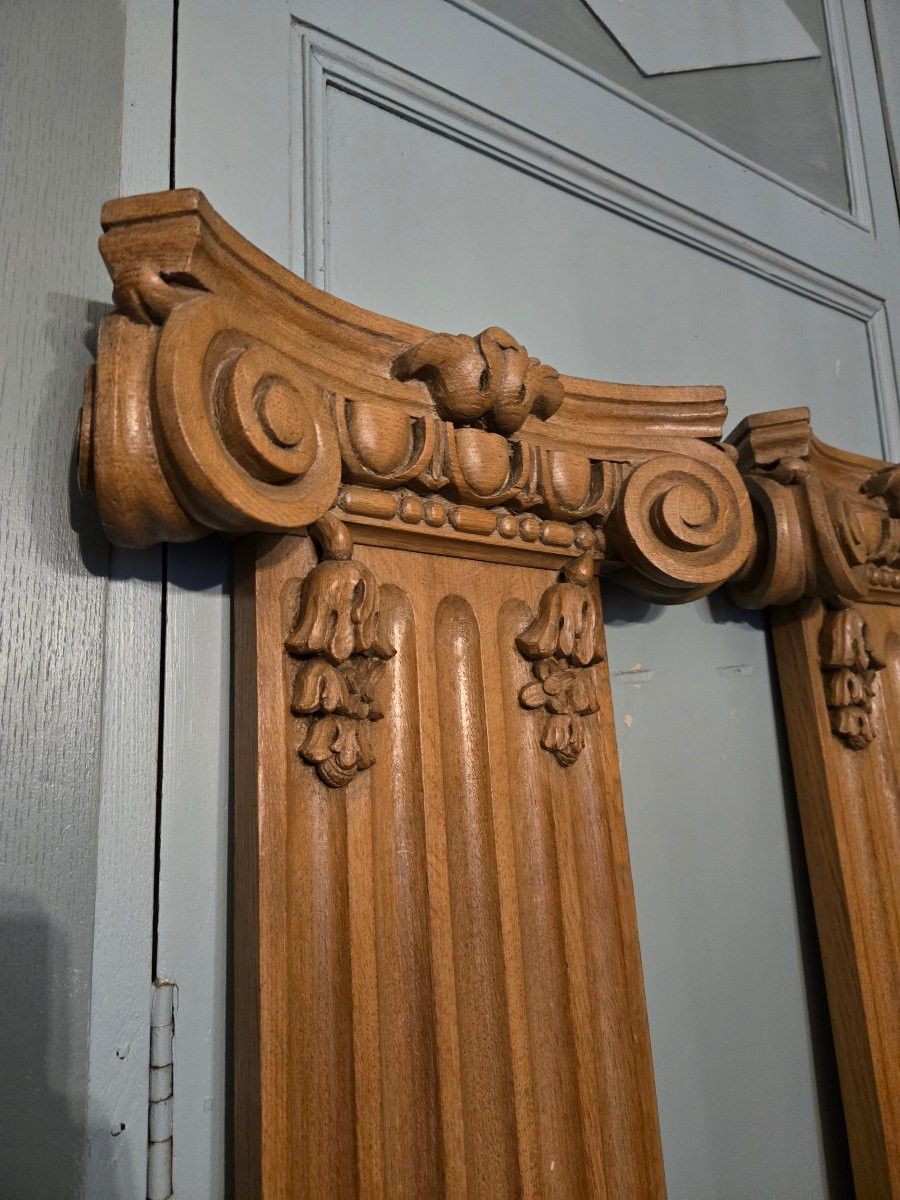 Pair Of Ionic Order Pilasters In Solid Oak – 20th Century.  -photo-3