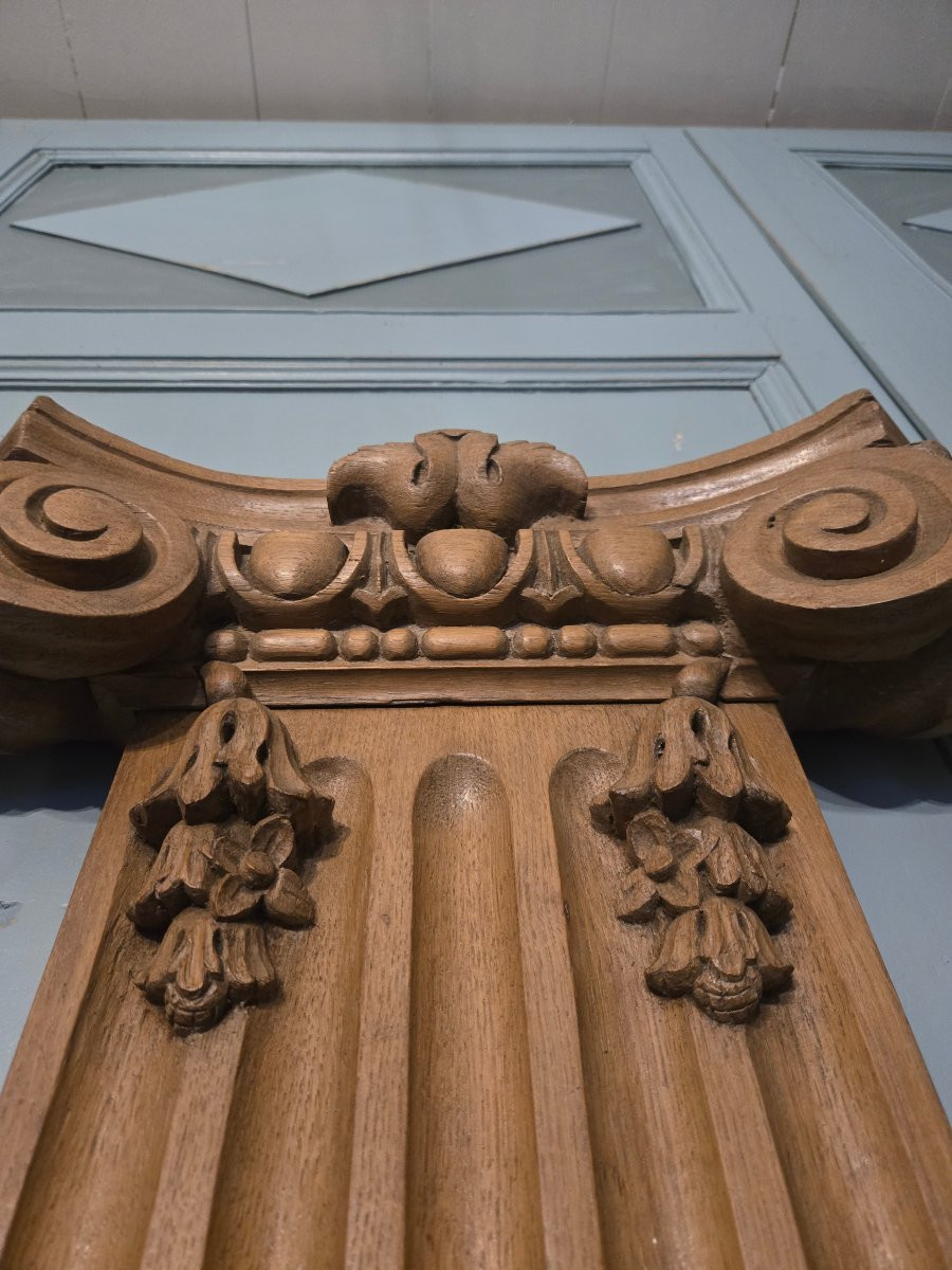 Pair Of Ionic Order Pilasters In Solid Oak – 20th Century.  -photo-3