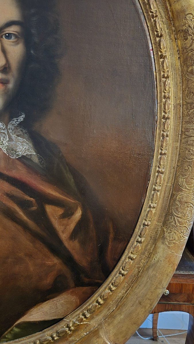 Elegant Portrait Of A Man – French School, Late 17th Century. -photo-4