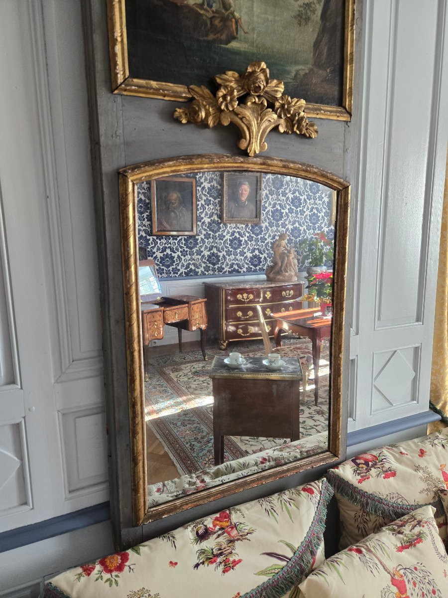 Narrow Pier Glass With Painted Decoration, Regional Work From The 18th Century. -photo-4