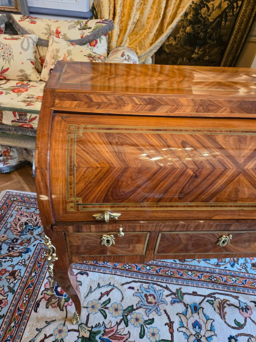 Central Roll-top Desk – Louis XV/louis XVI Transition, Parisian Work, Circa 1770 -photo-2