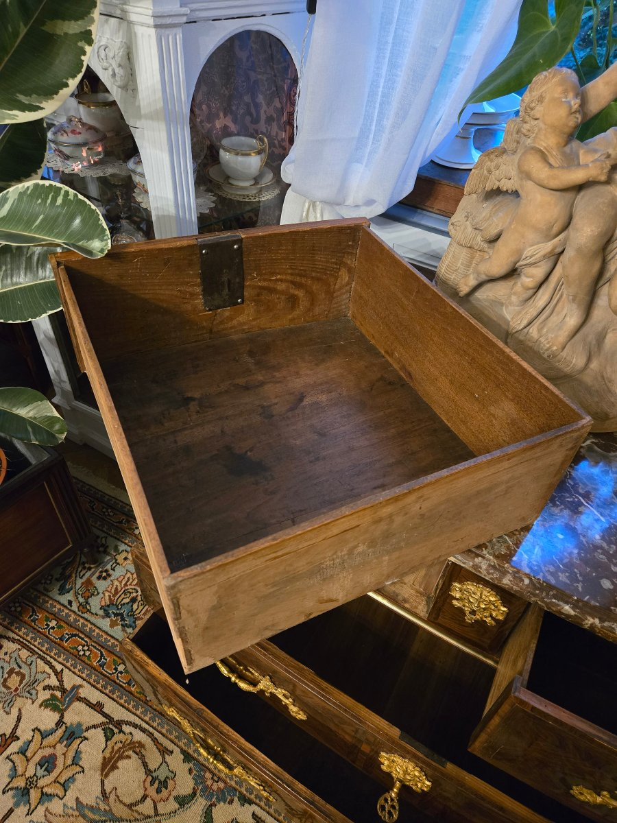 Regency Period Commode, Paris, Circa 1720–1730   -photo-3