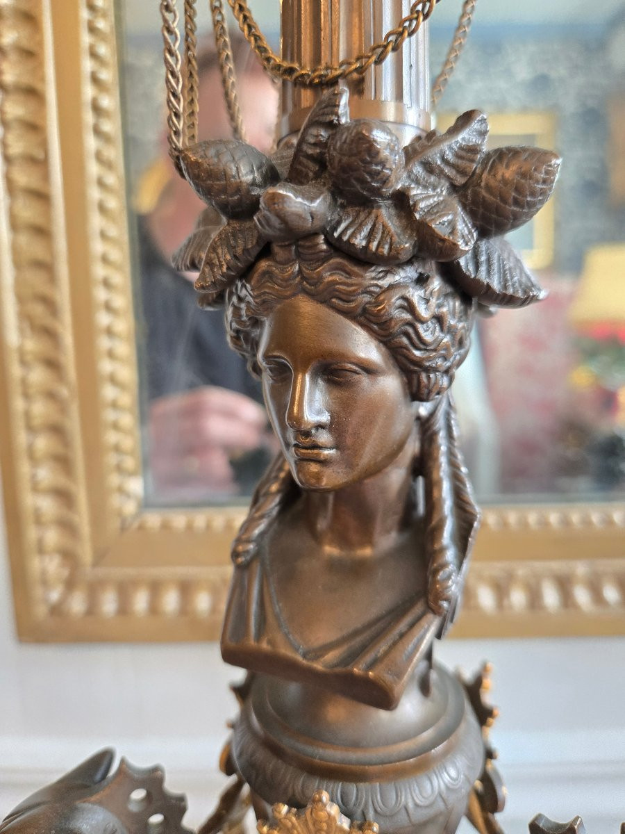 Importante paire de candélabres Neo-Grec en bronze patiné et doré, XIXe siècle.  -photo-2