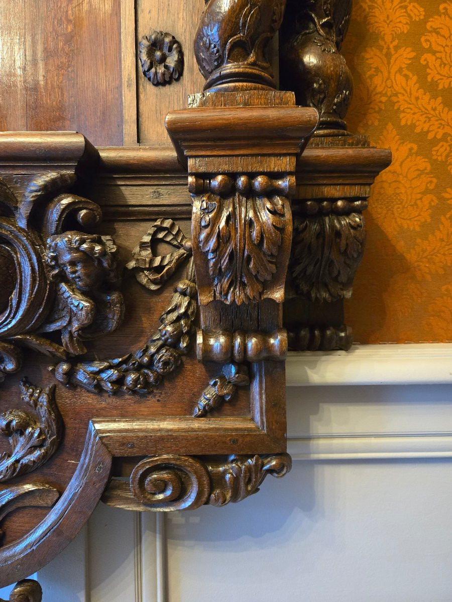 Important retable de chapelle en chêne sculpté Flandres – Seconde moitié du XVIIe siècle.  -photo-2