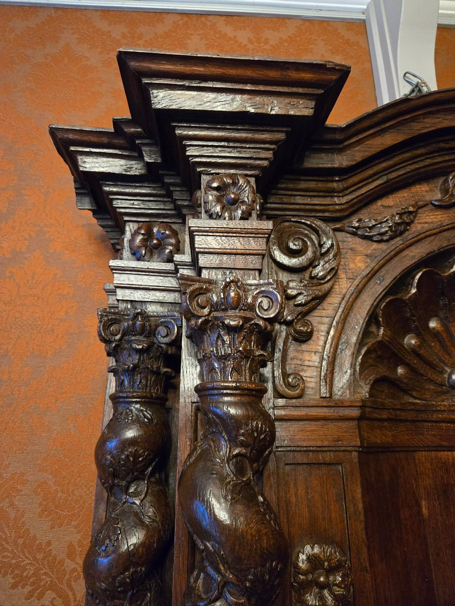 Important retable de chapelle en chêne sculpté Flandres – Seconde moitié du XVIIe siècle.  -photo-4