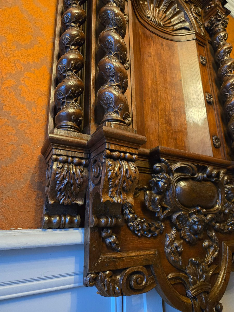 Important retable de chapelle en chêne sculpté Flandres – Seconde moitié du XVIIe siècle.  -photo-6