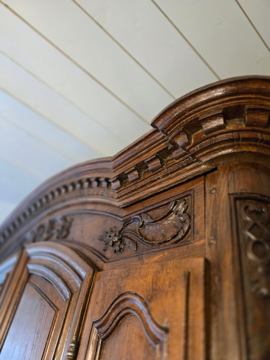 Grand buffet de présentation dit de boiserie, a double evolution, vers 1715.-photo-6