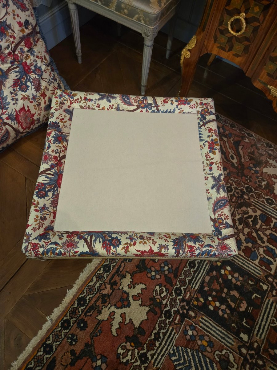 Tabouret Louis XVI pour chien– Château de Foulletorte – Famille de Malherbe.  -photo-4