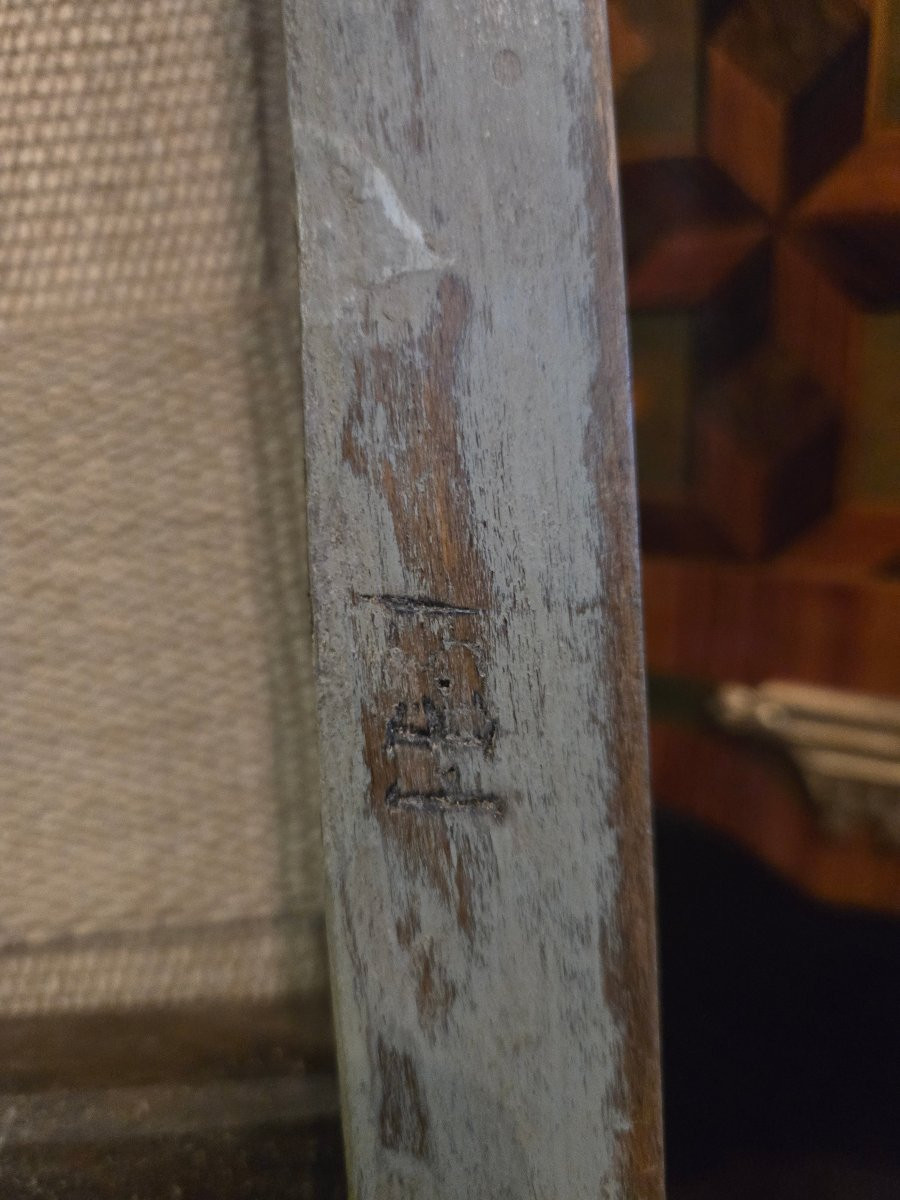 Tabouret Louis XVI pour chien– Château de Foulletorte – Famille de Malherbe.  -photo-5