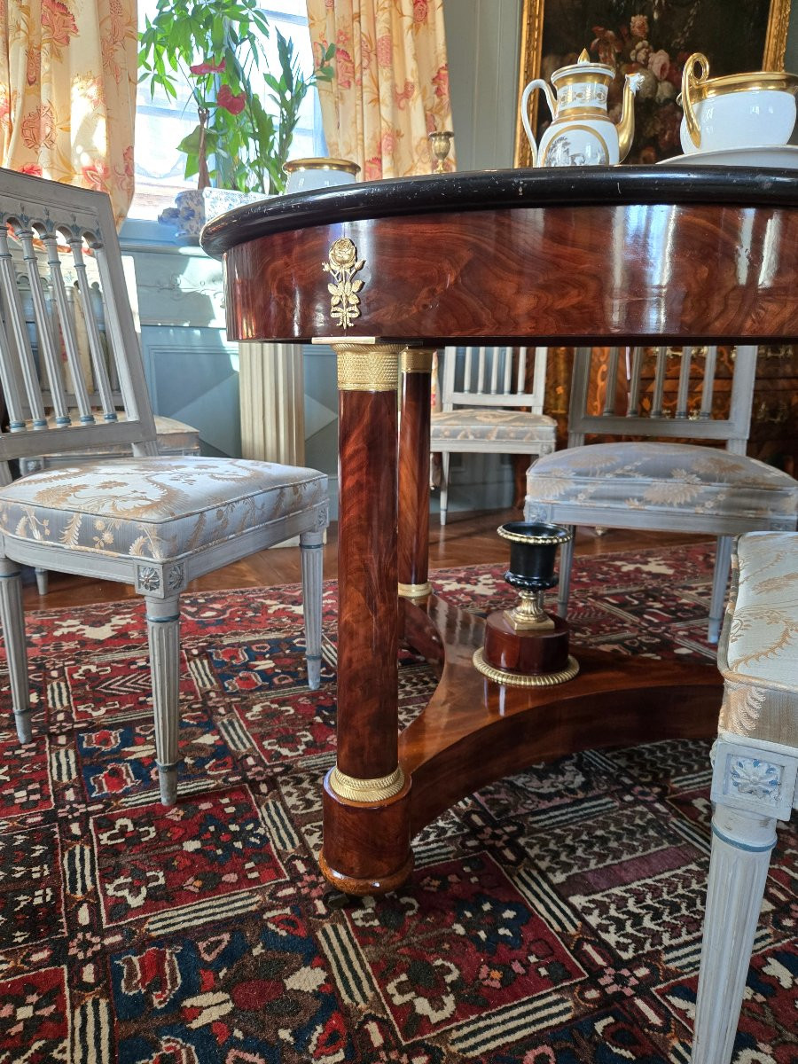 Table à déjeuner Empire en guéridon tripode, Paris, vers 1815-photo-4