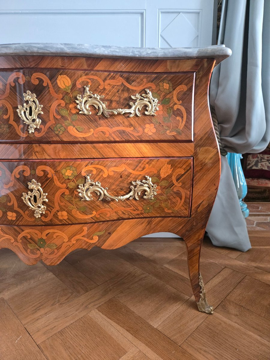 Louis XV Period Commode, Eastern French Work, 18th Century.  -photo-2