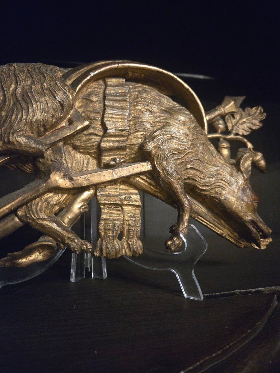 Decorative Element For Wolf Hunting, Made Of Carved And Gilded Wood, 18th Century.  -photo-3
