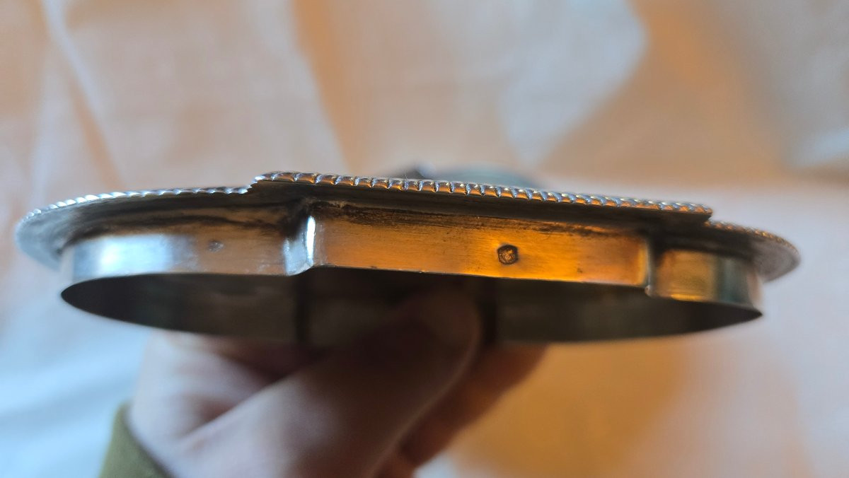 Boîte couverte en argent massif, décor rocaille, Hénin & Cie, Minerve 1er titre, 340 g-photo-6